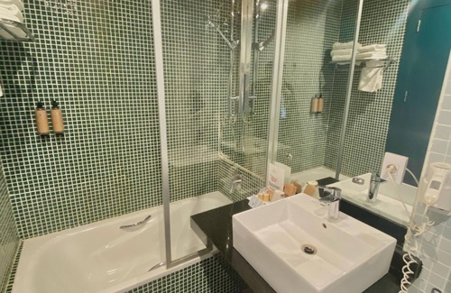 Torrejon El Rubio Hotel | Hotel 4* Parque de Monfragüe