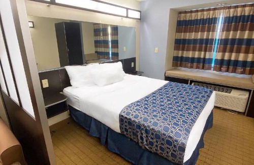Belle Chasse Hotel | Hotel ∙ 7 guests