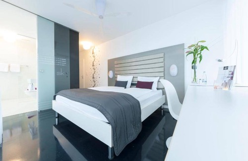 Kriessern Hotel | Hotel ∙ 8 guests