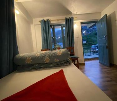 Ghandruk Hotel | hotel aagan cafe & resturant