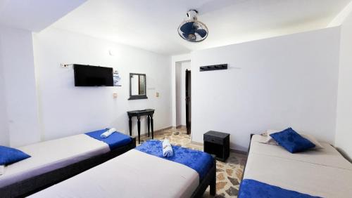 Caucasia Hotel | Hotel Acapulco Caucasia
