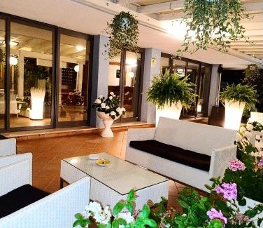Cesenatico Hotel | Hotel Ambasciata