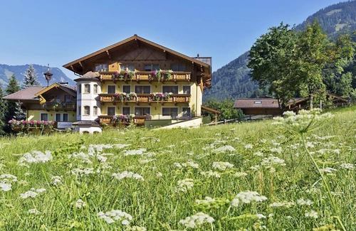 Dorfgastein House | Hotel apartment Schuhflicker with shower, WC - Untermüllnergut, Landhotel
