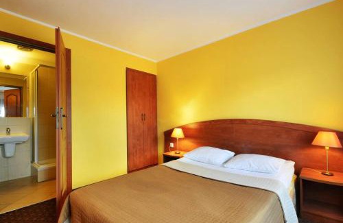 Poznan Hotel | Hotel Astra Tajemniczy Ogród