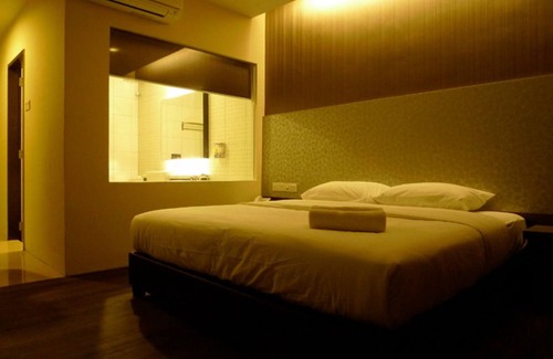 Pulai Hotel | Hotel Austin Paradise - Pulai Utama