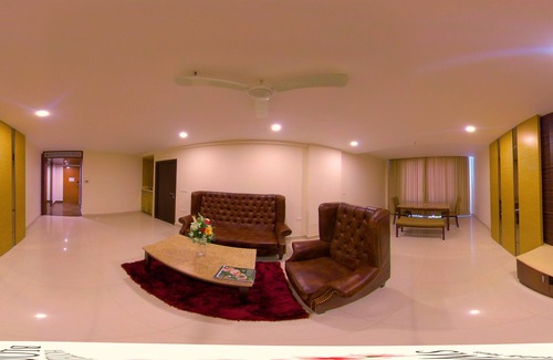 Tiruchirappalli Hotel | Hotel Blossoms