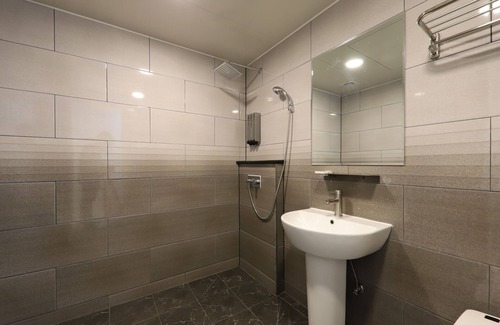 Dong-Gu Hotel | Hotel Browndot Chungjang