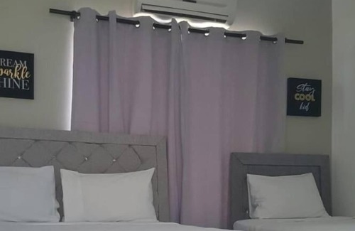 Centro House | Hotel Casa Docia - Double Room With Balcony 2 adults 1 child - 2