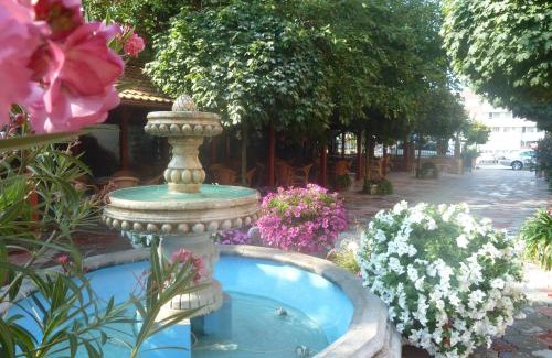 Sala Hotel | Hotel Centrál Šaľa