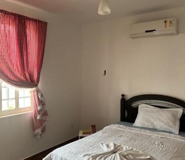 Boa Esperanca House | Hotel Ceres - quarto Flor Azul - 22