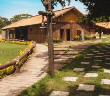 Santa Cruz Cabralia Hotel | Hotel Chalés do Santuário