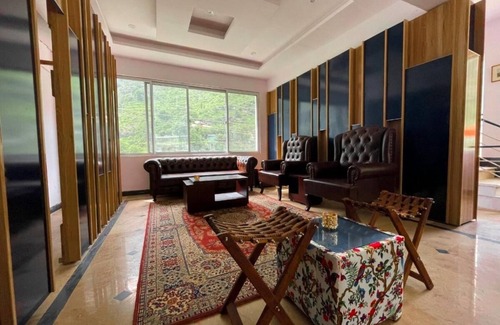 Khyber Pakhtunkhwa Hotel | Hotel Chateau De North