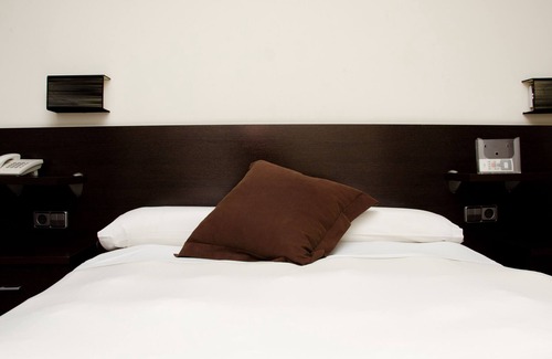Alcala de Henares Hotel | Hotel Ciudad de Alcalá