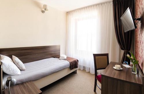 Oswiecim Hotel | Hotel Dąbrowski
