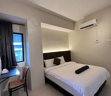Kampung Kuala Parit Hotel | Hotel dan Restoran Seri Kangsar