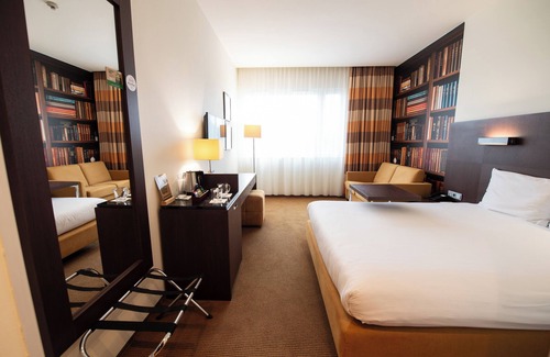 Piaseczno Hotel | Hotel DeSilva Warszawa Piaseczno