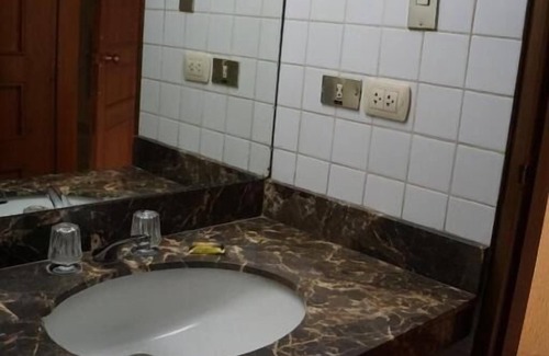 Cercado de Lima Hotel | Hotel El Plaza Centro de Lima