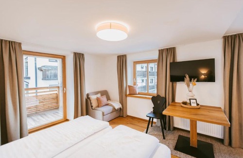 Stams Hotel | Hotel Gasthof Hirschentenne
