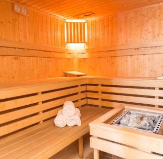 Staszow Hotel | Hotel Gwarek
