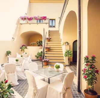 Oristano Historic Centre Hotel | Hotel Il Duomo PHG