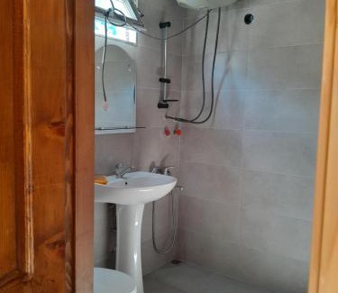 Adjara Apartment | Hotel in willege
