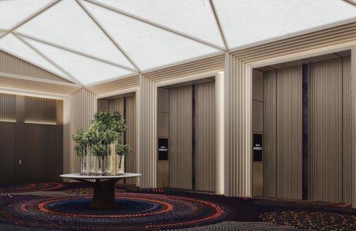 Pudong Hotel | Hotel Indigo Shanghai Harbour City