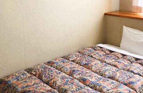 Izumi Hotel | Hotel King