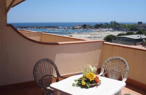 Giardini Naxos Hotel | Hotel La Rusticana