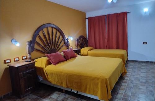 Arroyito Hotel | Hotel las ruedas by Choca