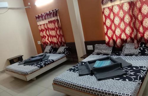 Somnath Hotel | Hotel Laxmi Sadan