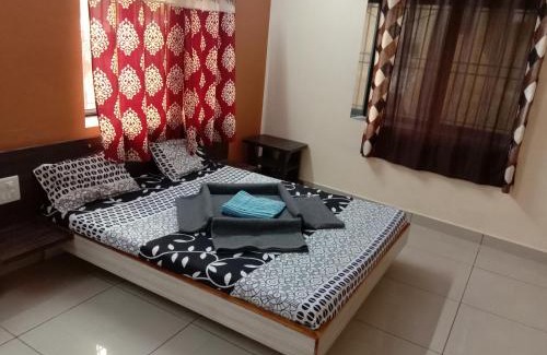 Somnath Hotel | Hotel Laxmi Sadan