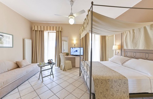 Serreta Hotel | Hotel Liliana Diano Marina
