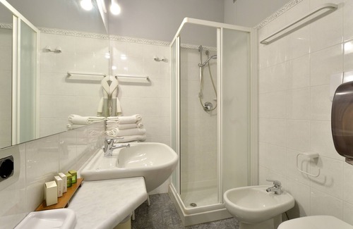 Serreta Hotel | Hotel Liliana Diano Marina