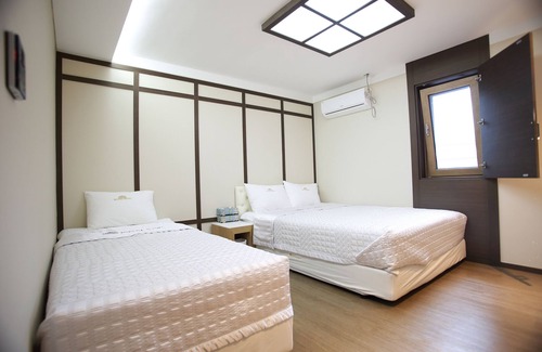 Hoehyeon-dong Hotel | Hotel MIDO Myeongdong