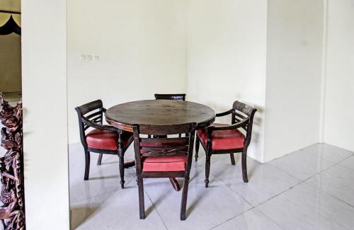 Gerung Hotel | Hotel O Ayu Bypass MansionNearBundaran Gerung