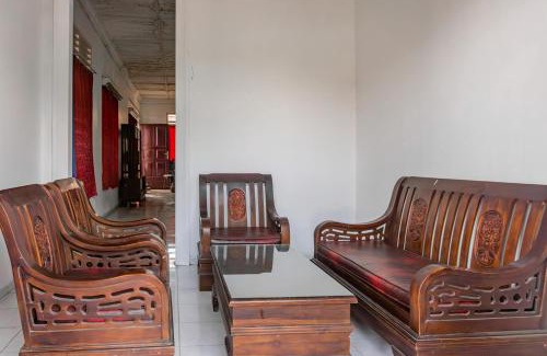 Kotabumi Hotel | Hotel O Guest House Pahlawan Syariah