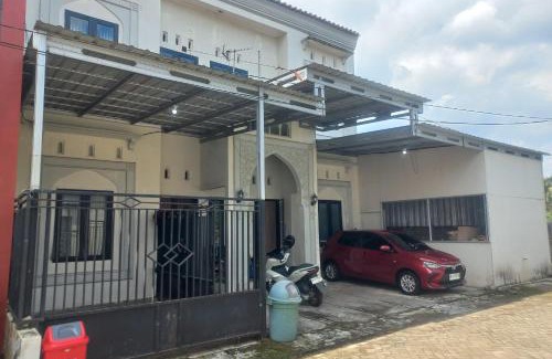 Sukaradja Hotel | Hotel O Guesthouse Alun Alun Purwokerto
