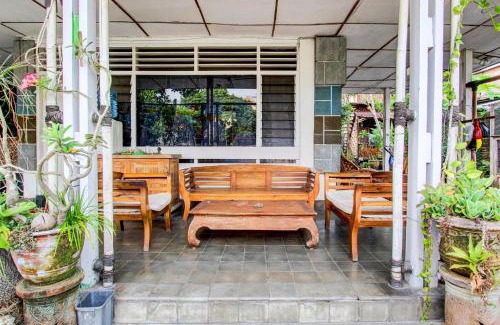 Sewon Hotel | Hotel O Prawirotaman Near Keraton Yogyakarta Formerly Chez Laelik Guesthouse