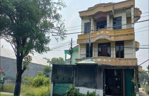 Karanganyar Hotel | Hotel O Setia Budi Guest House 1