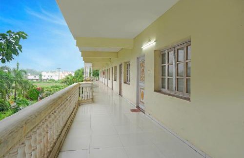 Rajpipla Hotel | Hotel O Statue Of Unity Rajpipla Formerly Narayani Heritage Resort