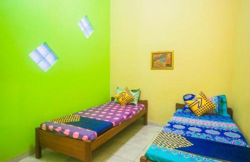 Lumajang Hotel | Hotel O Wallet Family Residence Syariah