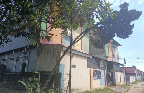 Pekanbaru Hotel | Hotel O Widya Homestay SyariahNearBandara Sultan Syarif Kasim II