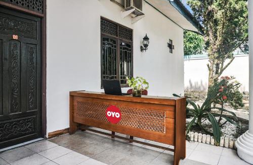 Kalimantan Hotel | Hotel O Wisma Pundu Syariah Near Kantor Camat Kota Besi