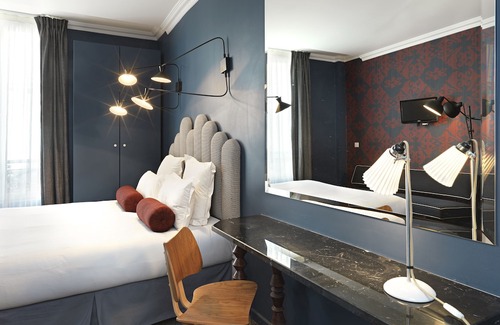 Quartier de la Porte-Saint-Denis Hotel | Hotel Paradis