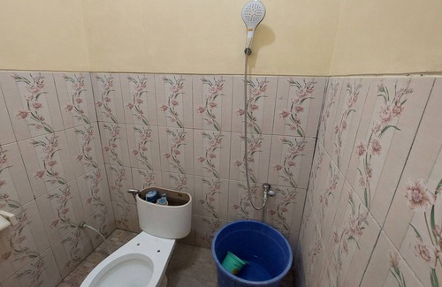 Kretek Hotel | HOTEL PARANGTRITIS GANDUNG JR