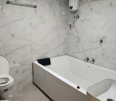 Ahmedabad Hotel | Hotel Peceful Villa