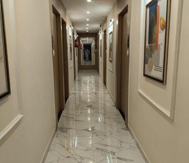 Ahmedabad Hotel | Hotel Peceful Villa