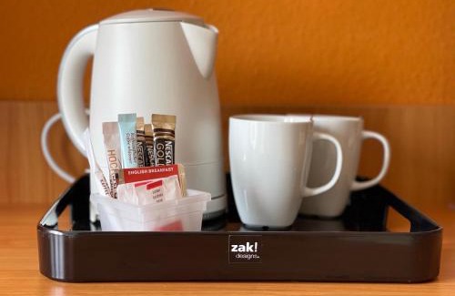Lucerne Hotel | Hotel Pickwick and Pub "the room with a view"