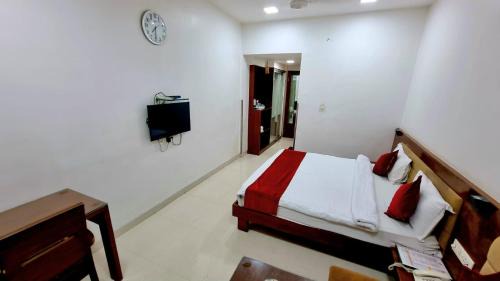 Daulatabad Hotel | Hotel Raviraj, Chhatrapati Sambhaji Nagar