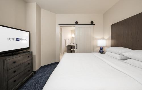 Urbandale Hotel | Hotel Renovo Des Moines Urbandale,Tapestry Collection Hilton